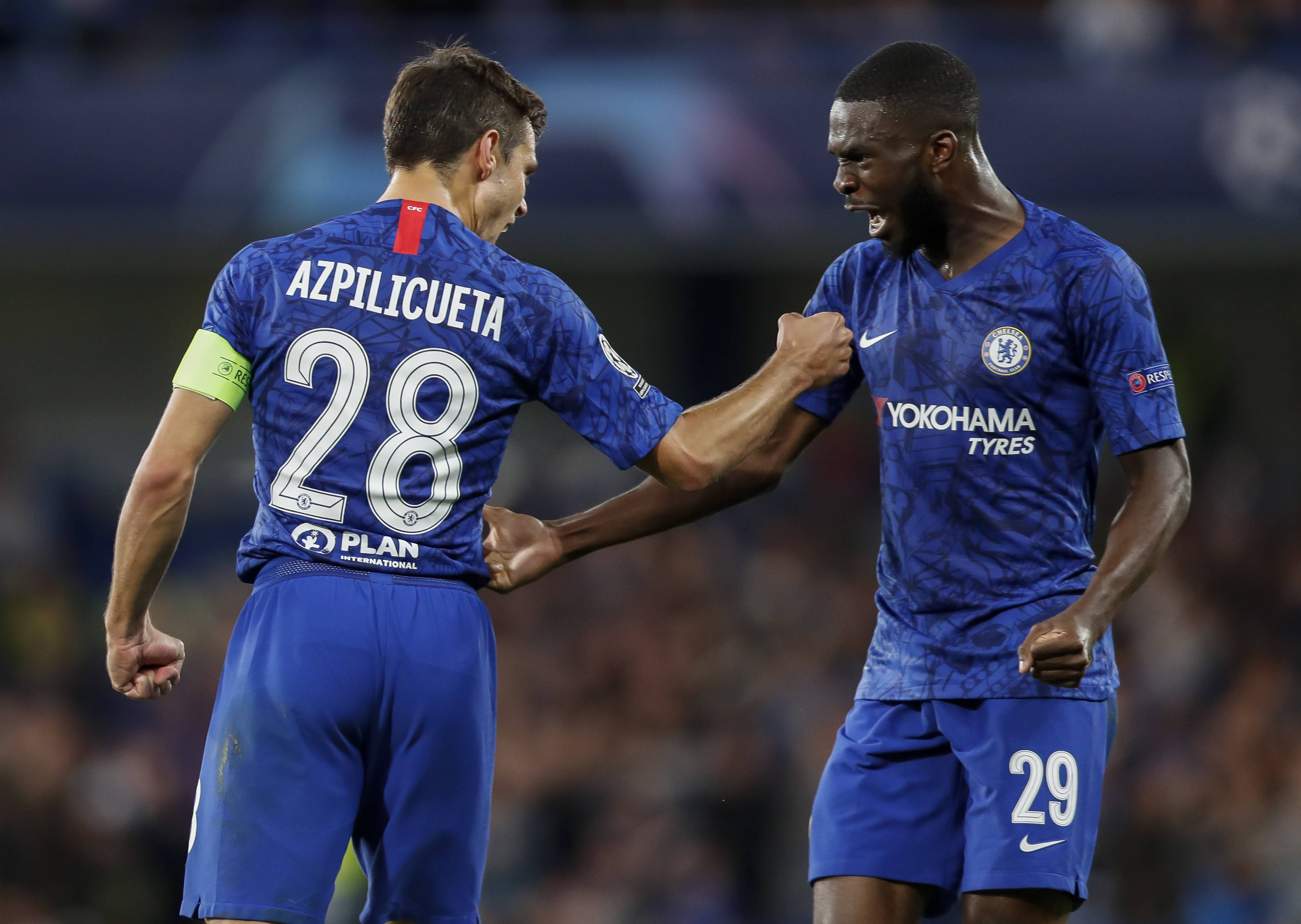 任主教练 任主教练