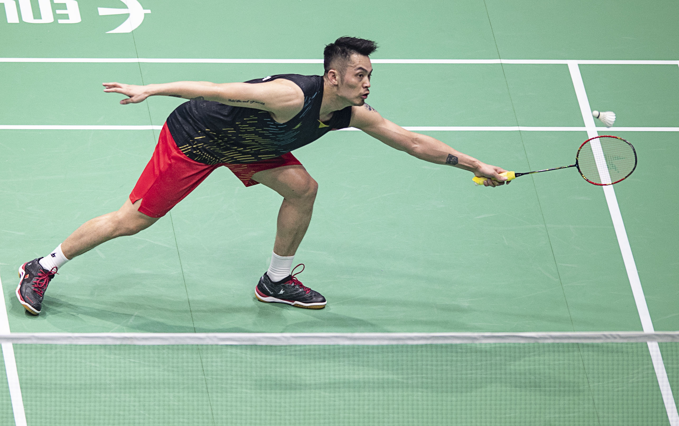 仅仅是两队 仅仅是两队