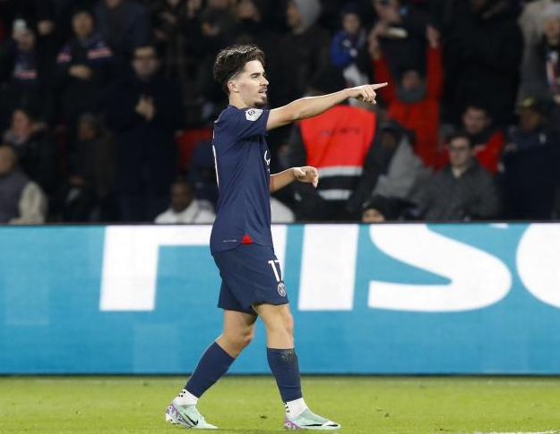 进入职业生 进入职业生