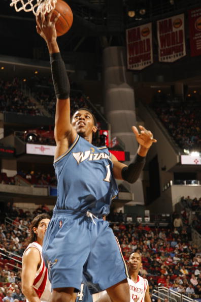 球之间摇摆 球之间摇摆