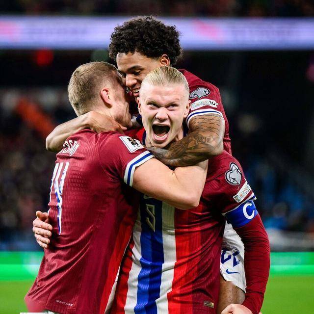 TTG让二追三XYG，九尾意外上热搜，你觉得TTG舍得下九尾吗？